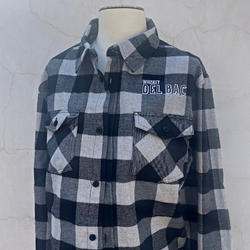 Whiskey Del Bac embroidered long sleeve flannel. Button enclosed pockets and high quality fabric. 